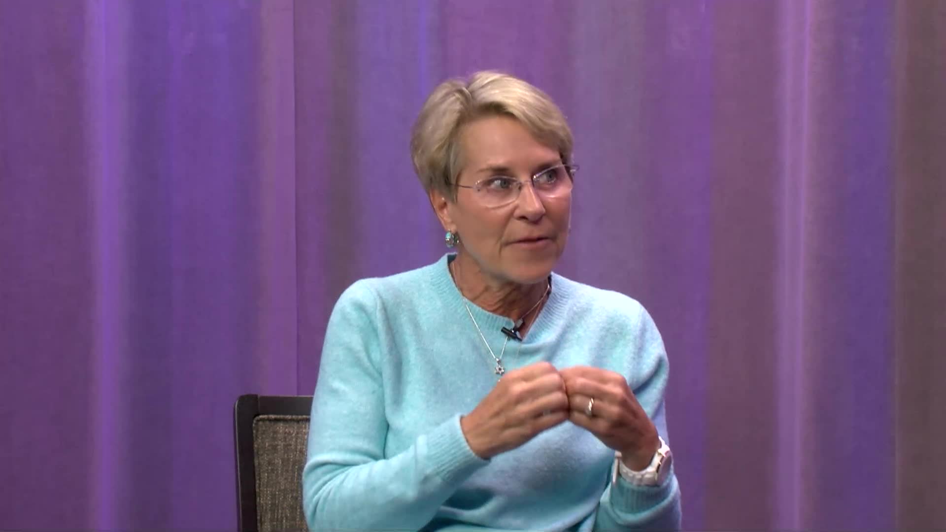 Navigate to Candidates Corner - Hollie Noveletsky, Republican Candidate for Congress