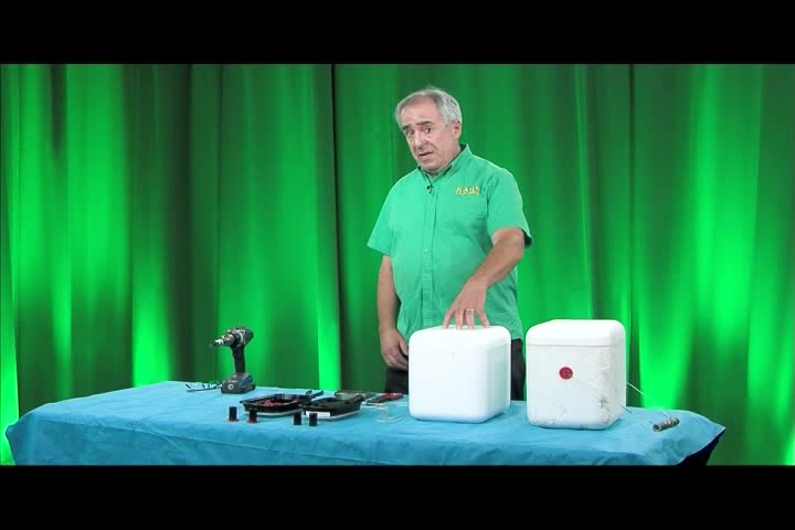 How to Build a Personal Lunch Cooler